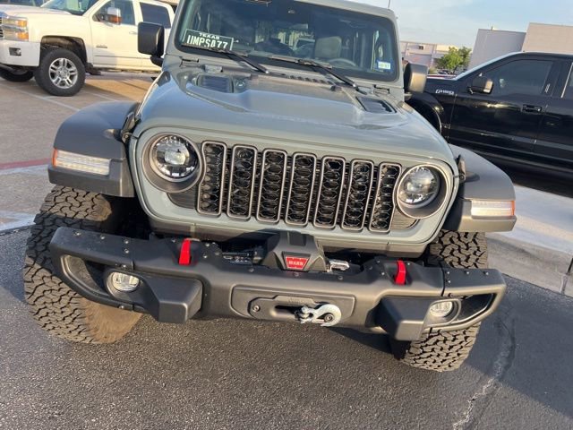 Used 2025 Jeep Wrangler Unlimited Rubicon w/ XTREMEE 35" Tire Package AWD/4WD image 11