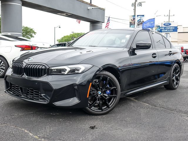 Used 2025 BMW 330i Sedan w/ M Sport Package RWD image 1