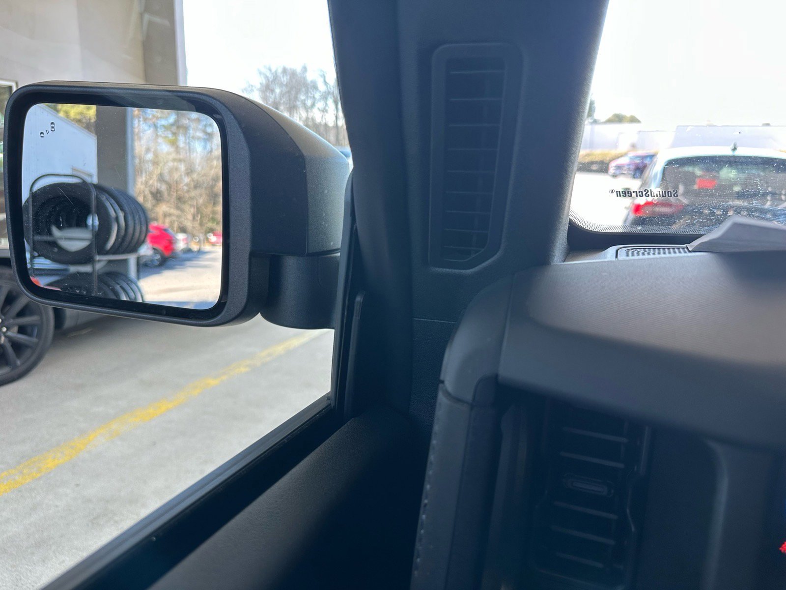 Certified 2025 Ford Bronco Big Bend image 47