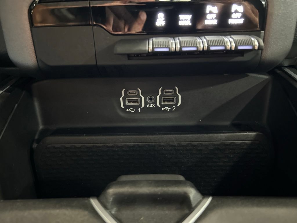 Used 2023 RAM 1500 Big Horn AWD/4WD image 23
