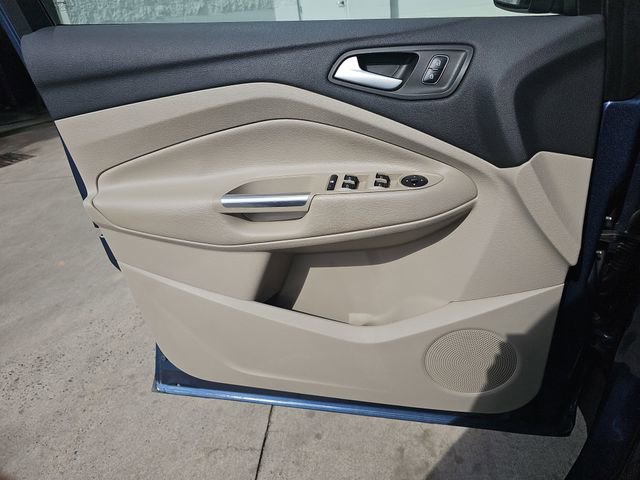 Certified 2018 Ford Escape SE FWD image 26