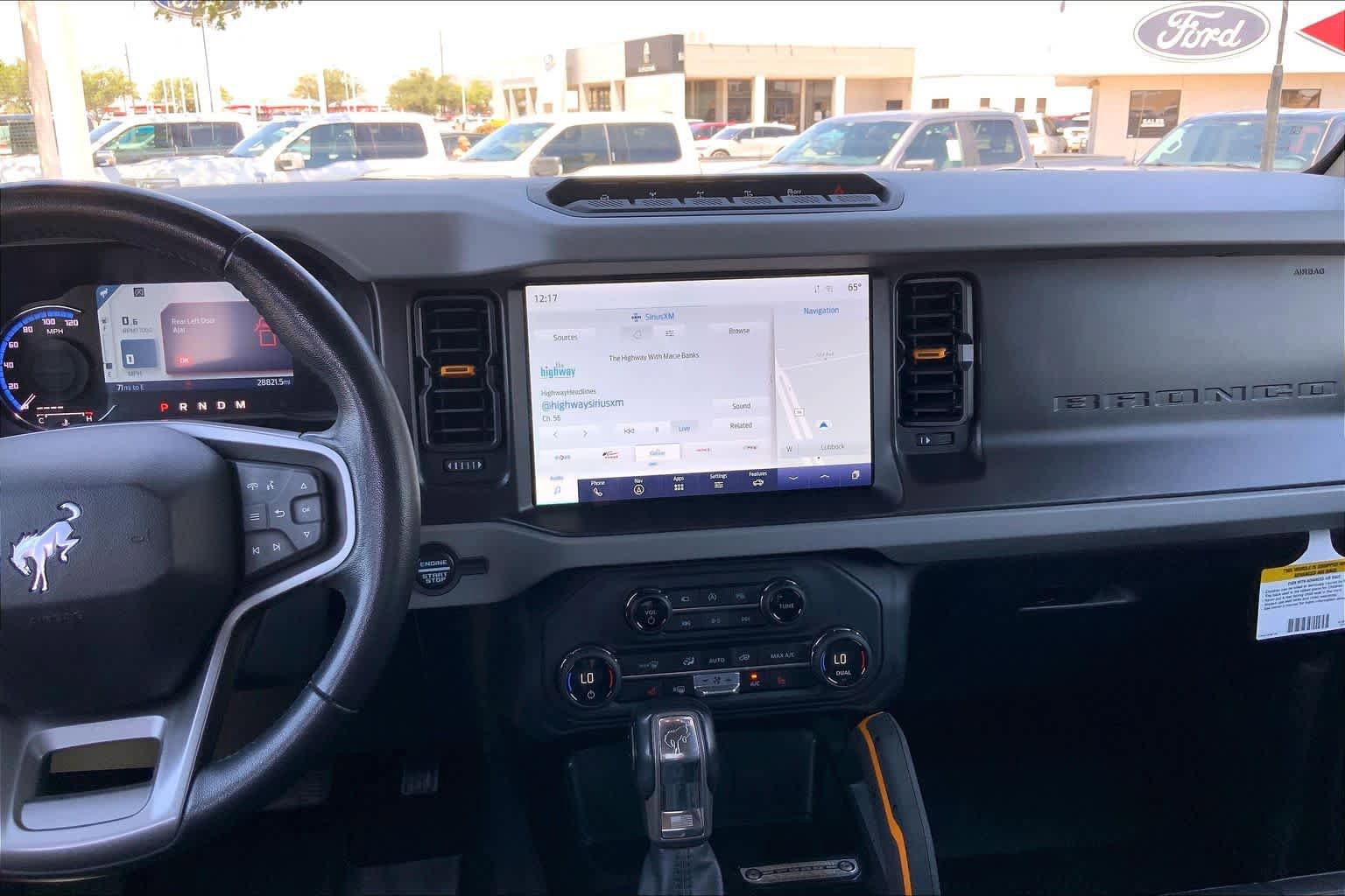 Certified 2023 Ford Bronco Badlands w/ Sasquatch Package AWD/4WD image 7