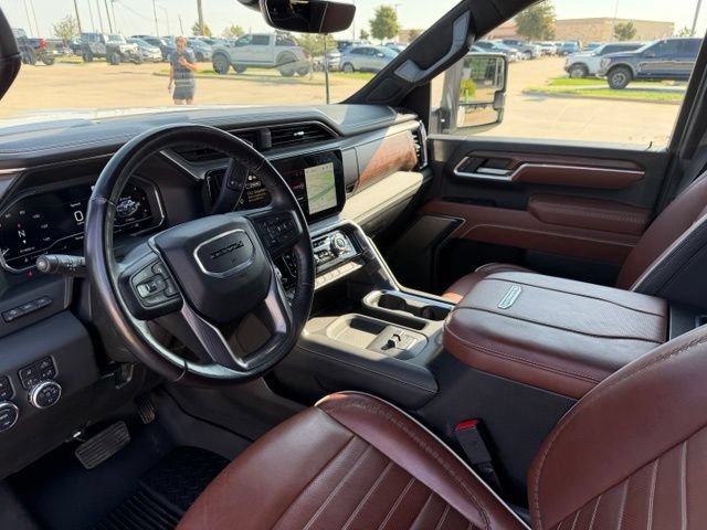 Used 2025 GMC Sierra 2500 Denali Ultimate AWD/4WD image 13
