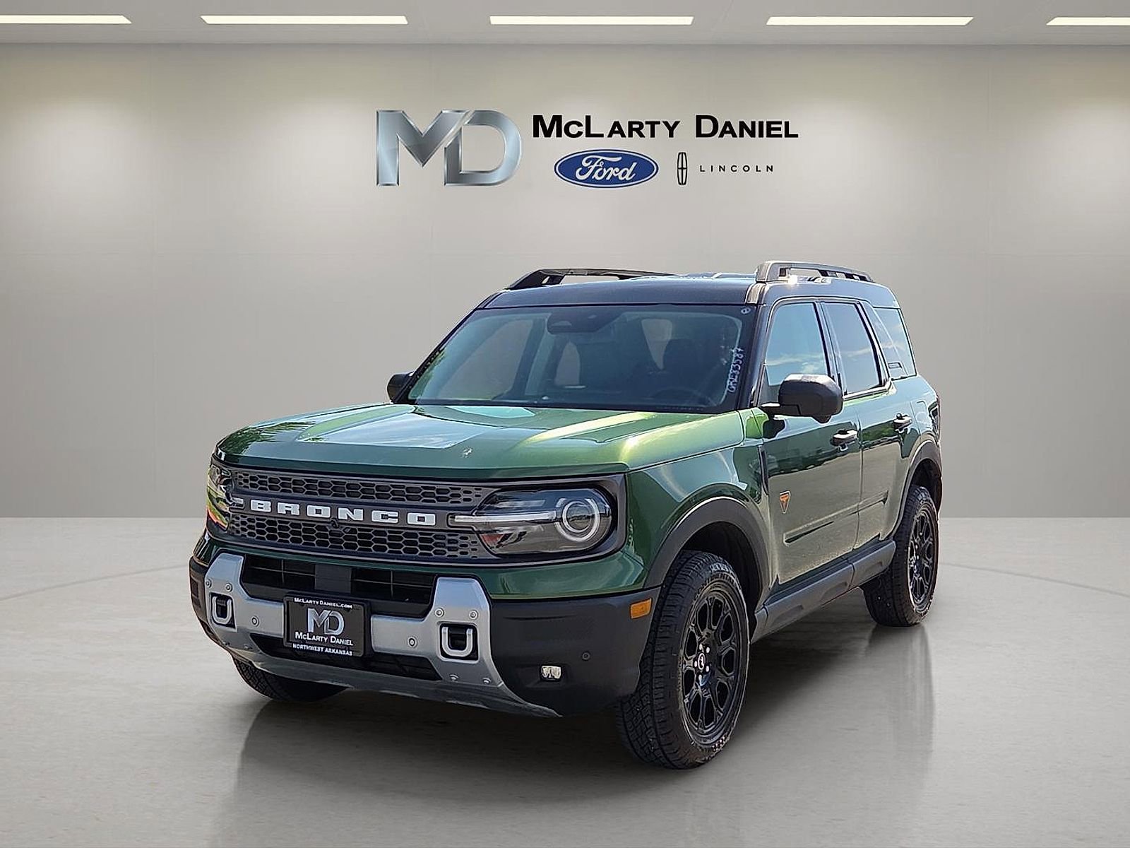 Certified 2025 Ford Bronco Sport Badlands AWD/4WD image 2