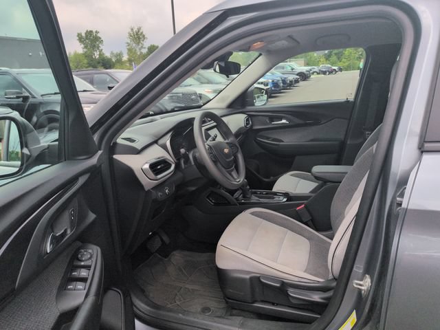 Used 2021 Chevrolet TrailBlazer LS FWD image 26