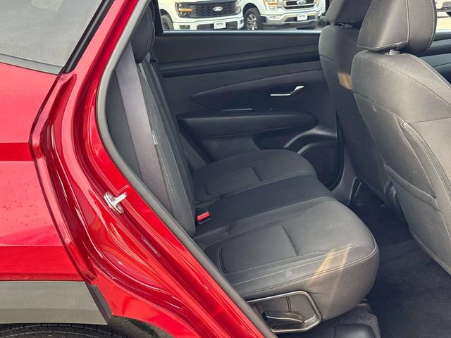 Used 2025 Hyundai Tucson SEL AWD/4WD image 17