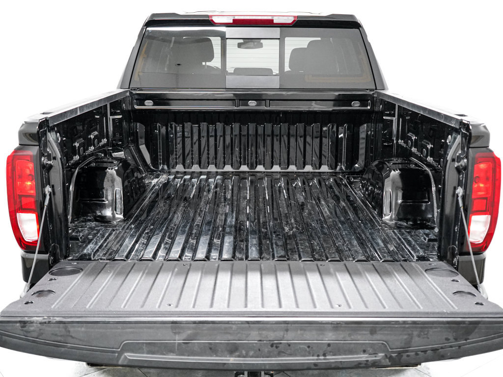 Used 2025 GMC Sierra 1500 Elevation w/ Preferred Package AWD/4WD image 14