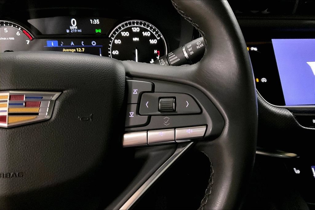 Used 2024 Cadillac XT6 Luxury w/ LPO, Floor Liner Package AWD/4WD image 18