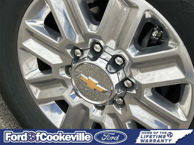 Used 2024 Chevrolet Silverado 2500 High Country w/ High Country Premium Package image 6
