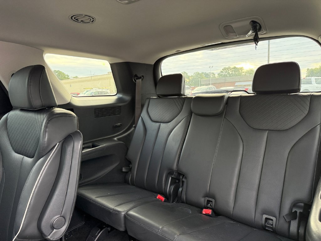 Used 2025 Hyundai Palisade SEL FWD image 21