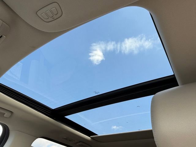 Certified 2023 Ford Expedition Limited image 11