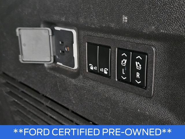 Used 2023 Chevrolet Suburban Premier image 12