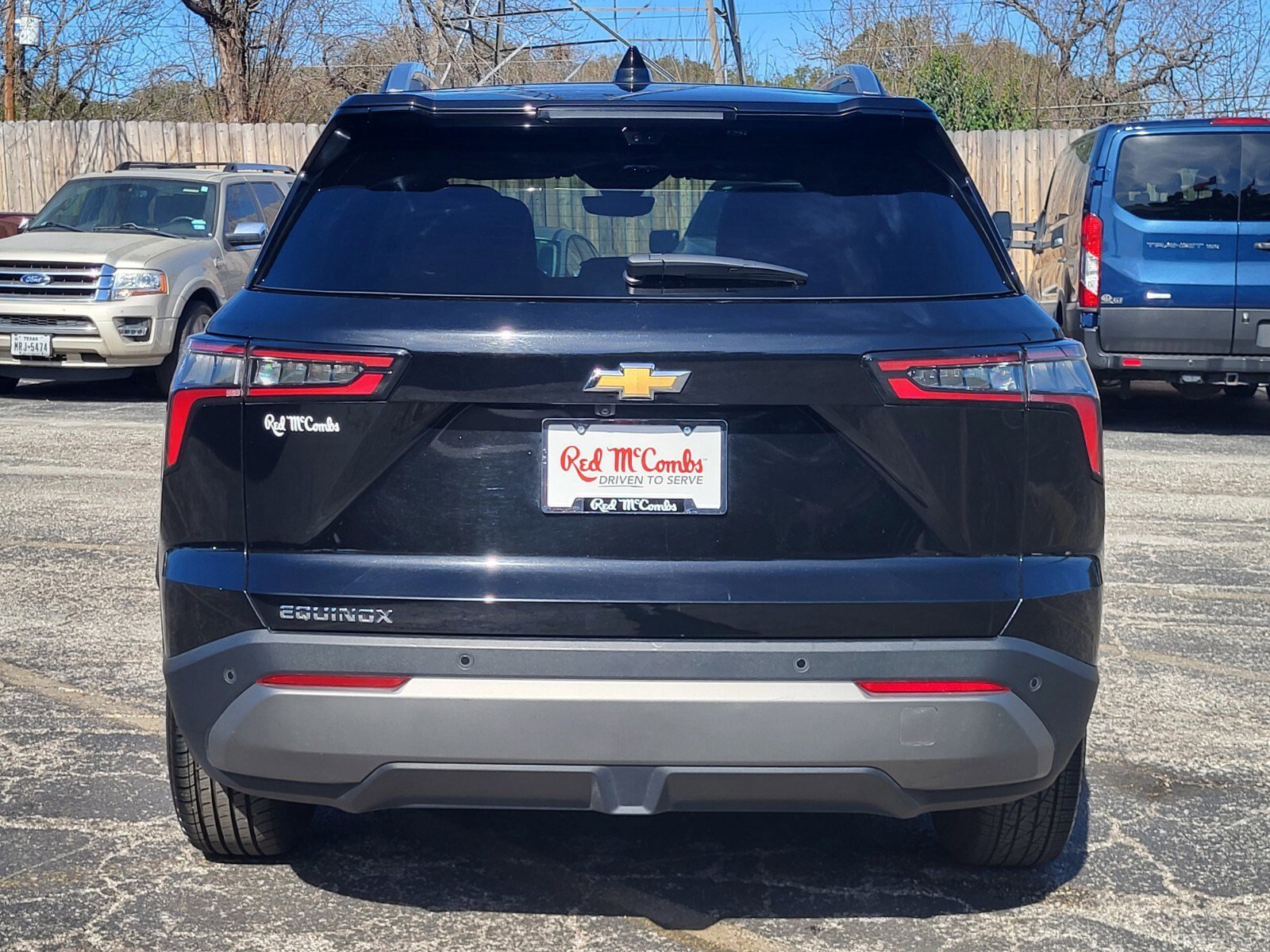 Used 2025 Chevrolet Equinox LT w/ Convenience Package II image 4