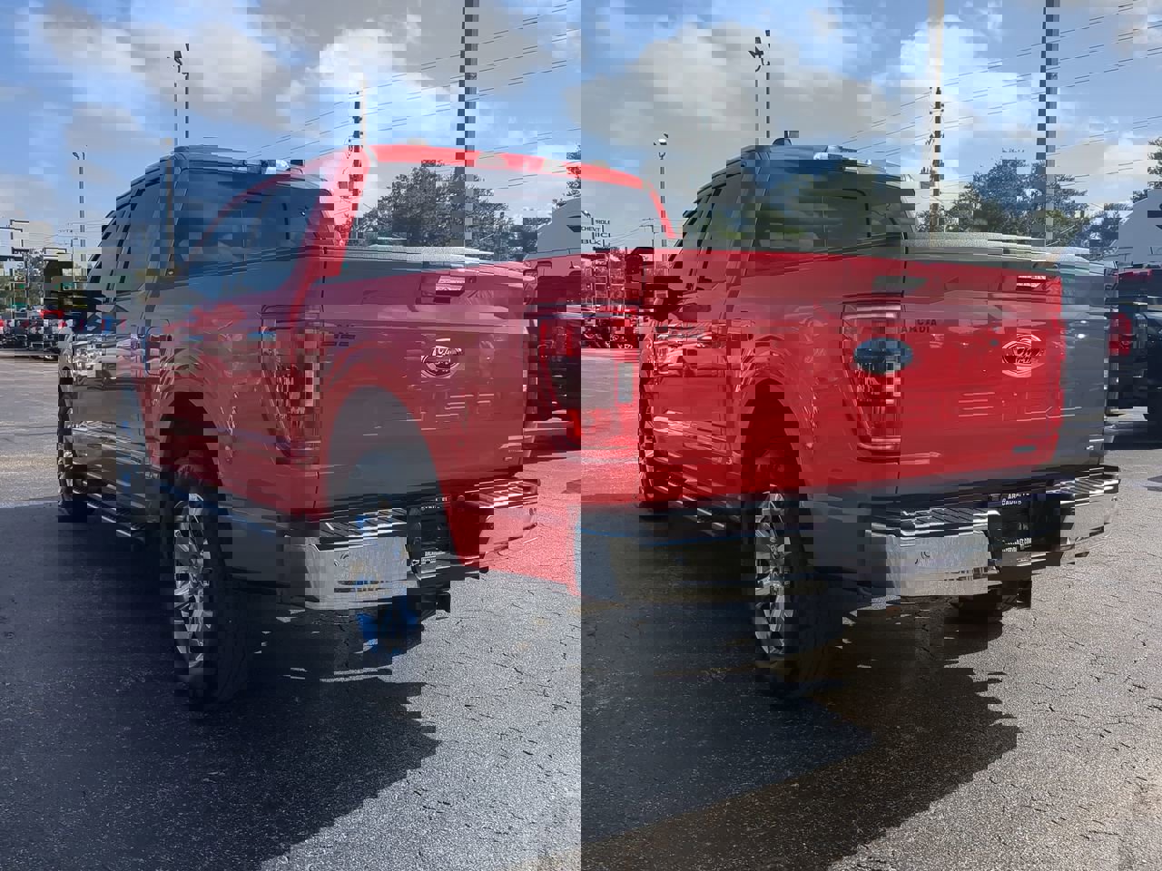 Certified 2022 Ford F150 XLT w/ Equipment Group 302A High image 6