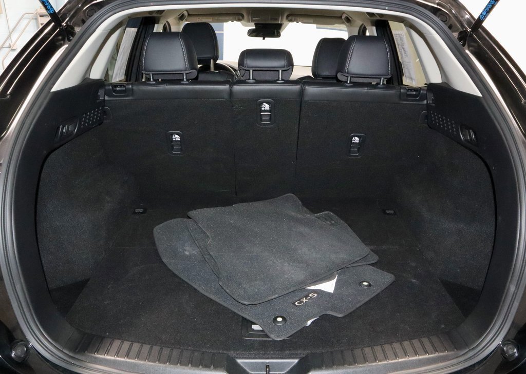 Used 2025 MAZDA CX-5 AWD 2.5 S w/ Select Package image 19