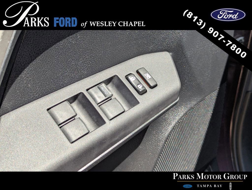 Used 2017 Toyota RAV4 LE image 17