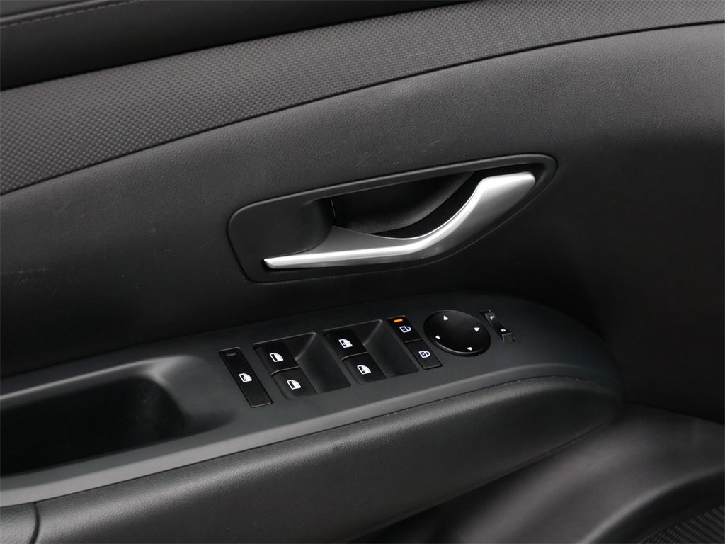 Used 2025 Hyundai Tucson SEL image 15