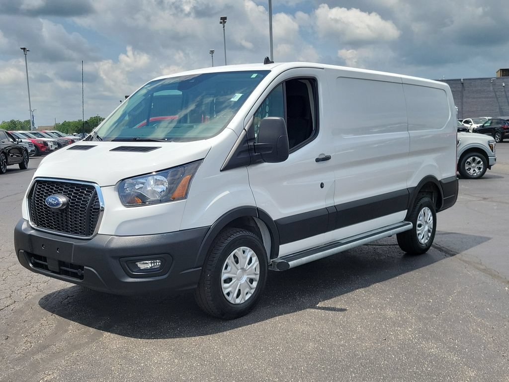 Certified 2025 Ford Transit 250 Low Roof w/ Exterior Upgrade Package RWD image 8