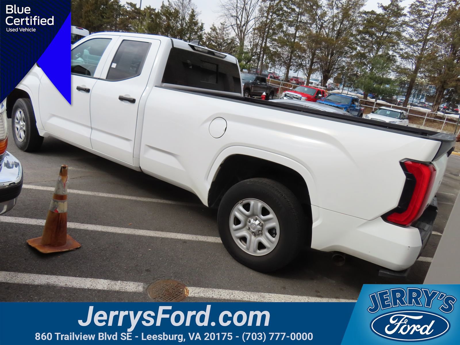 Used 2024 Toyota Tundra SR w/ SR Tow Package image 2