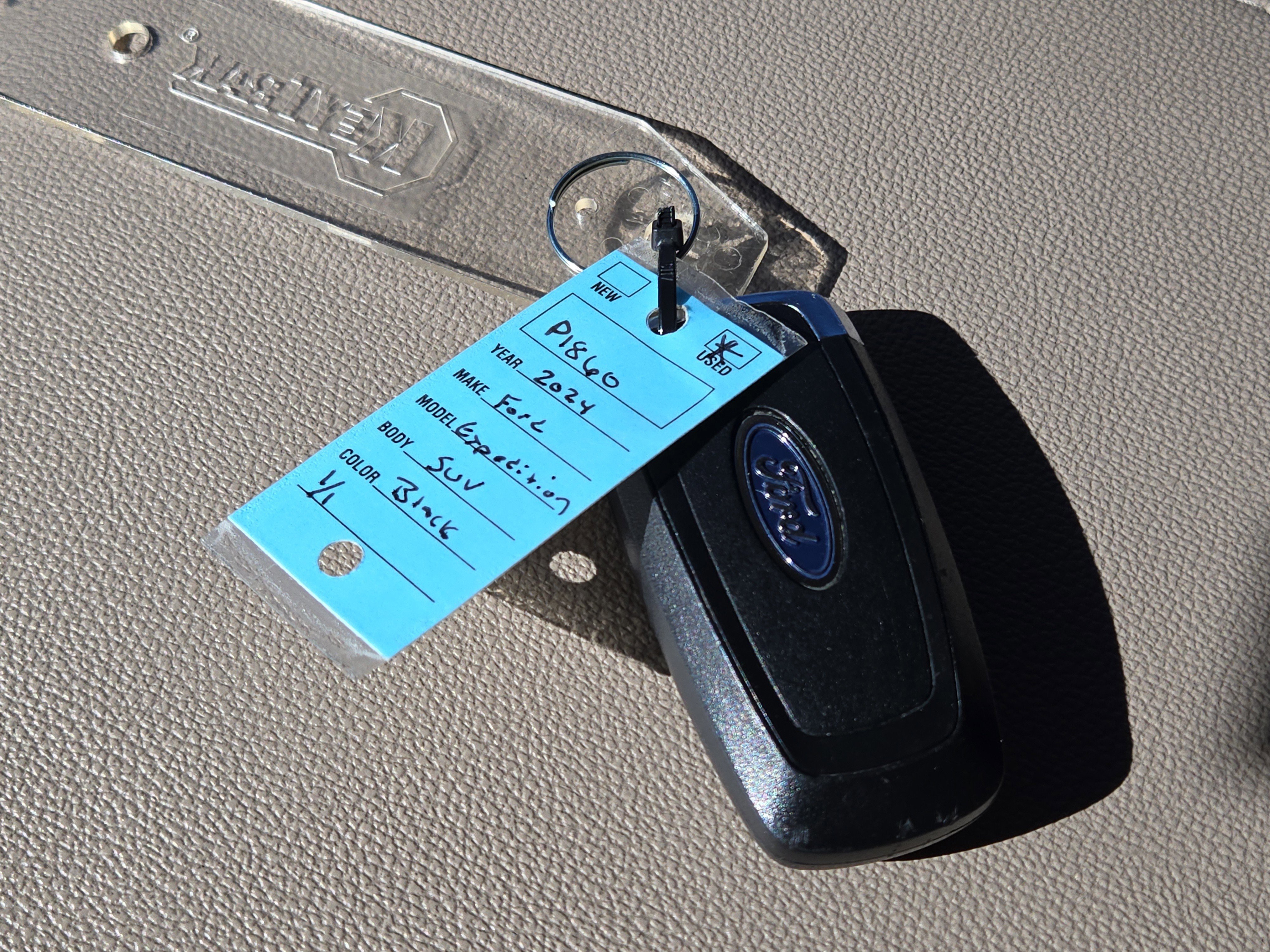 Certified 2024 Ford Expedition Limited image 37