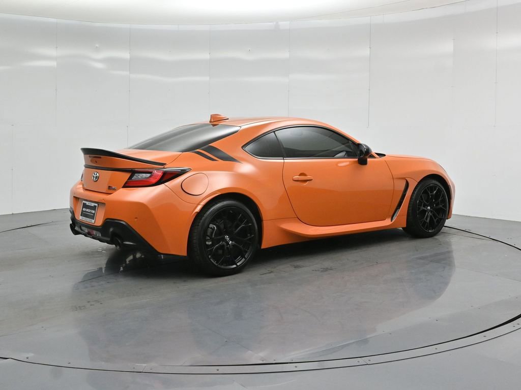 Used 2023 Toyota GR86 10th Anniversary SE RWD image 25