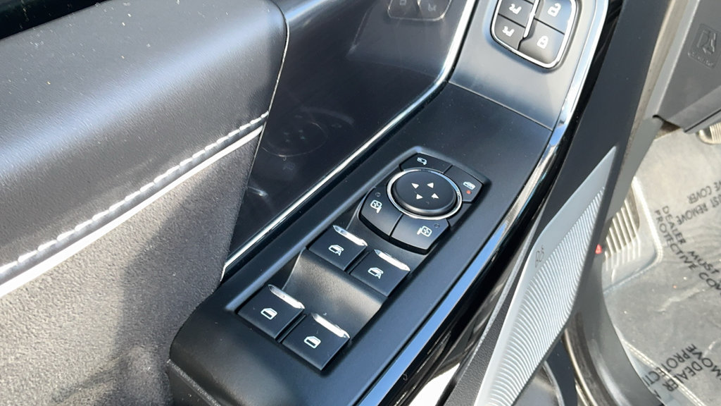 Certified 2025 Ford F150 Lightning Platinum AWD/4WD image 24