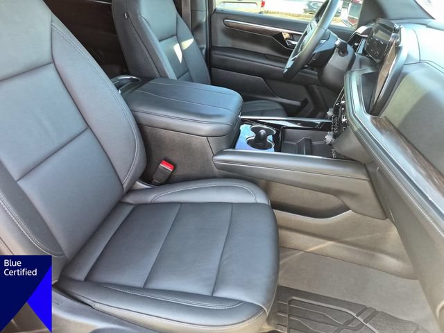 Used 2025 Chevrolet Suburban LT w/ Comfort Package RWD image 37