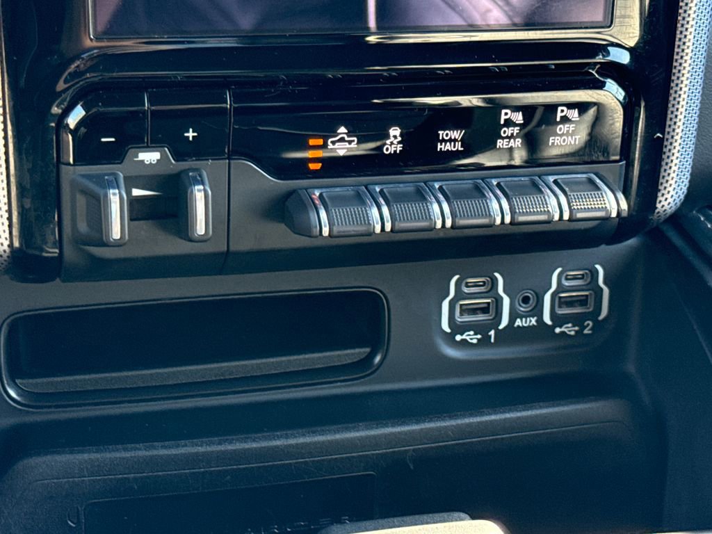 Used 2021 RAM 1500 Limited w/ Night Edition image 23