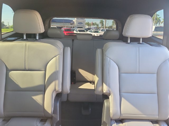 Used 2024 GMC Acadia Elevation w/ Luxury Package FWD image 20