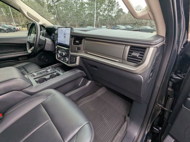 Certified 2024 Ford Expedition XLT image 39