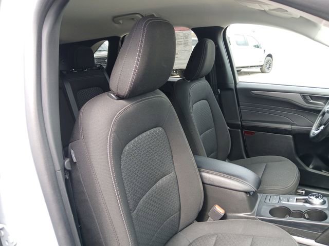 Certified 2025 Ford Escape Active AWD/4WD image 48
