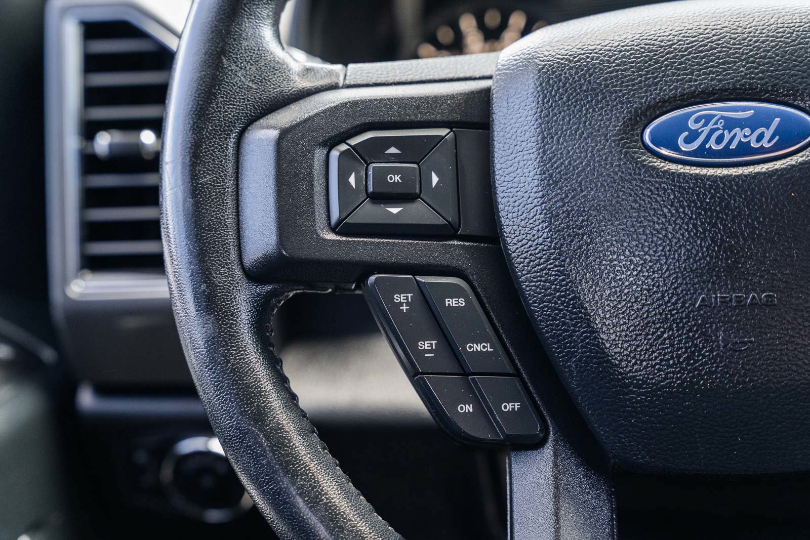 Certified 2020 Ford F150 XLT w/ Equipment Group 302A Luxury AWD/4WD image 25