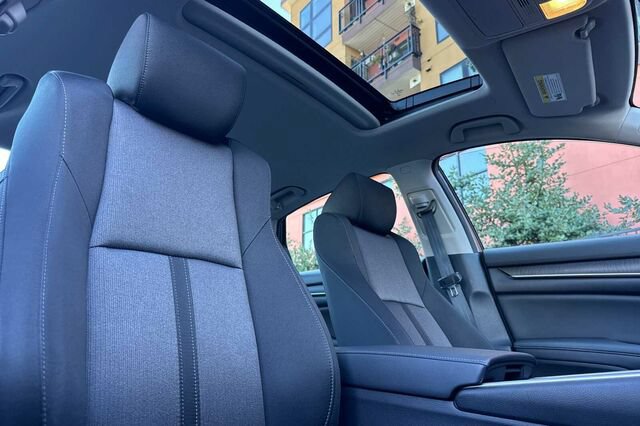 Used 2020 Honda Accord EX image 16