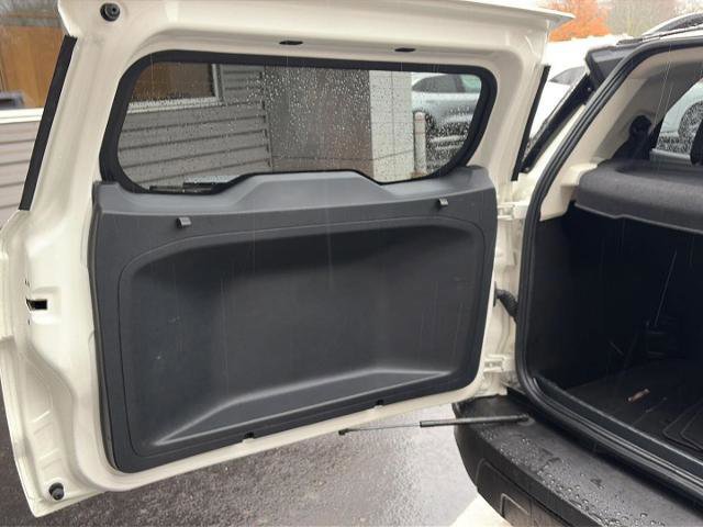 Certified 2019 Ford EcoSport SES w/ SES Black Appearance Package image 17