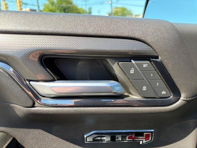 Used 2023 GMC Sierra 1500 AT4 w/ Technology Package AWD/4WD image 20