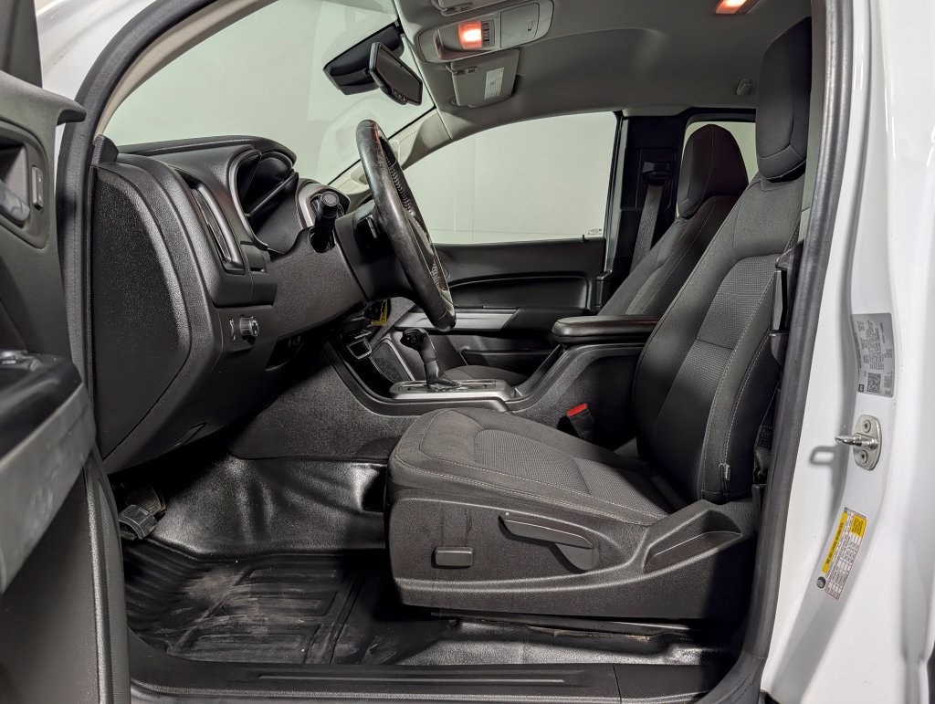 Used 2021 Chevrolet Colorado LT w/ Fleet Safety Package RWD image 10