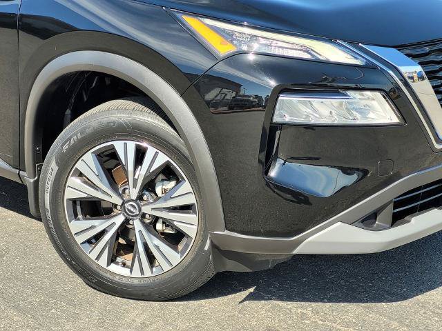 Used 2022 Nissan Rogue SV FWD image 9