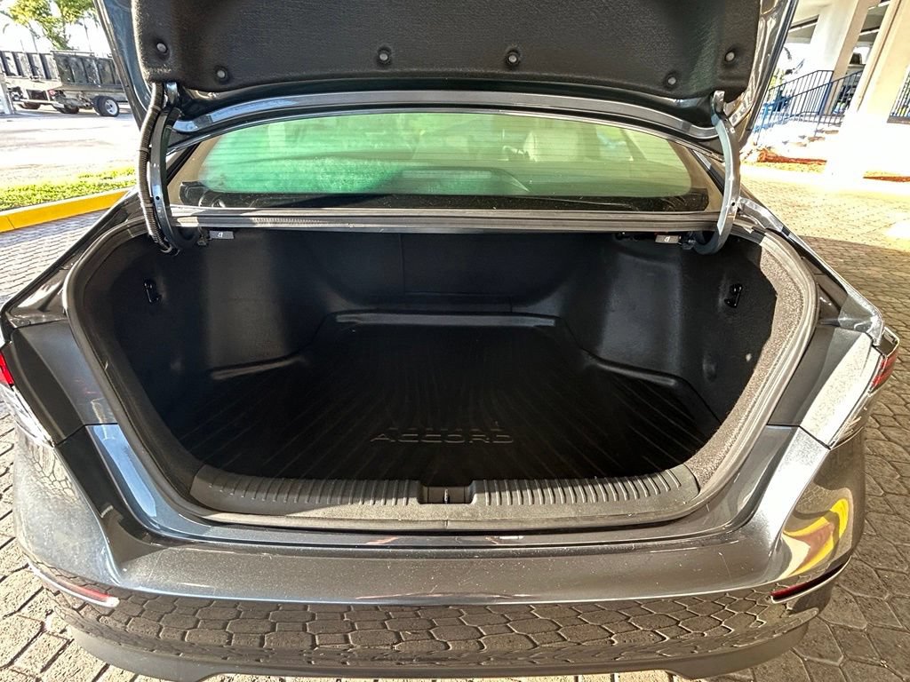 Used 2024 Honda Accord EX image 28