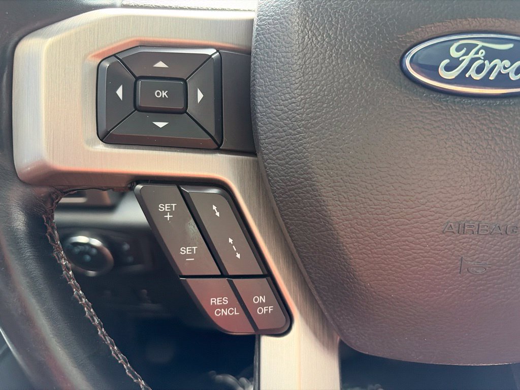 Certified 2022 Ford F250 Platinum w/ FX4 Off-Road Package AWD/4WD image 26