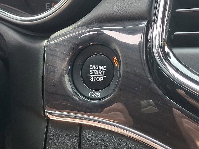 Used 2019 Jeep Grand Cherokee Overland image 24