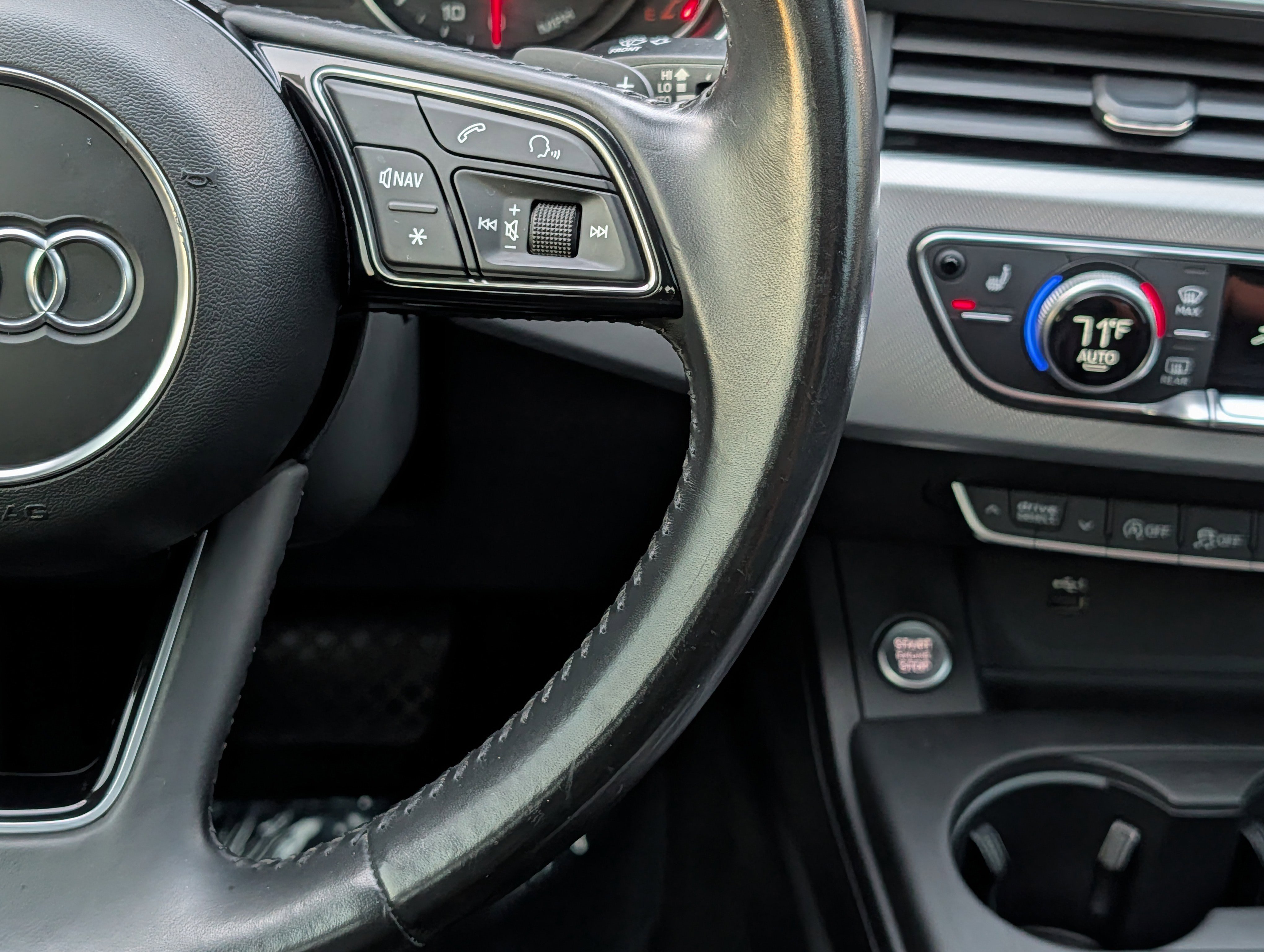 Used 2018 Audi A4 2.0T Ultra Premium Plus w/ Premium Plus Package FWD image 23