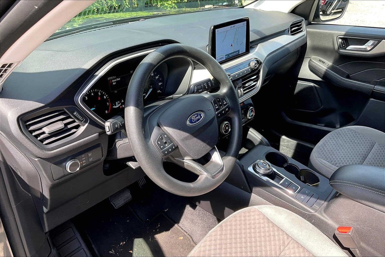 Certified 2021 Ford Escape SE AWD/4WD image 14