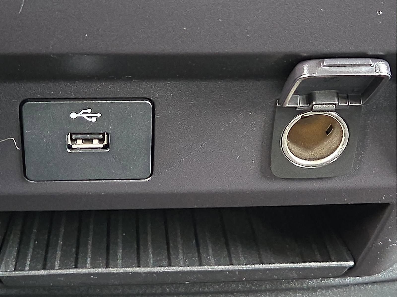 Certified 2019 Ford F150 XL w/ Equipment Group 101A Mid image 19