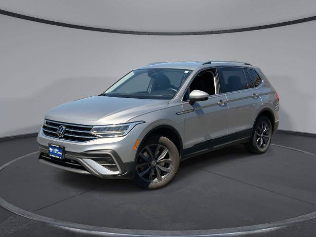 Used 2024 Volkswagen Tiguan SE