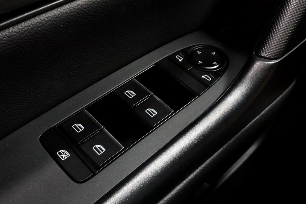 Used 2025 MAZDA CX-50 AWD 2.5 S w/ Premium Package image 28