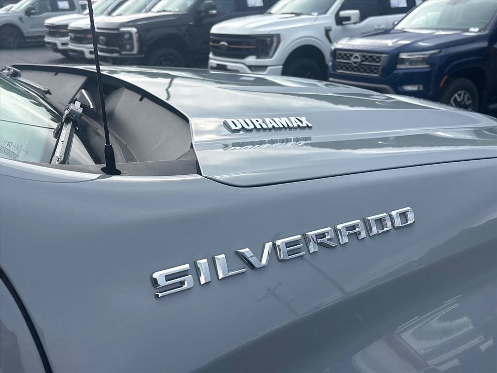 Used 2024 Chevrolet Silverado 1500 RST w/ Protection Package AWD/4WD image 11
