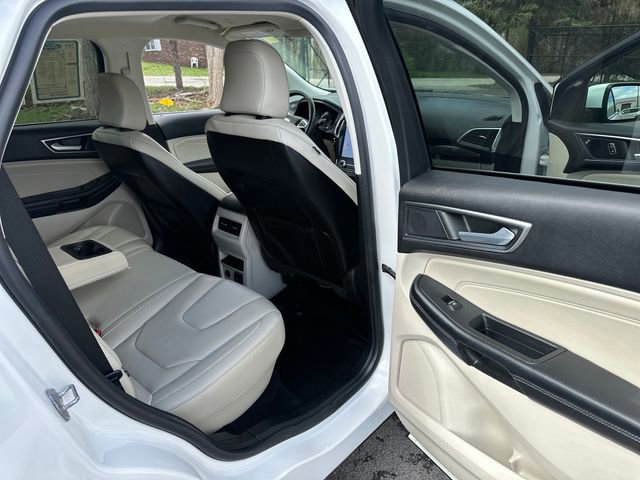 Certified 2022 Ford Edge Titanium AWD/4WD image 20