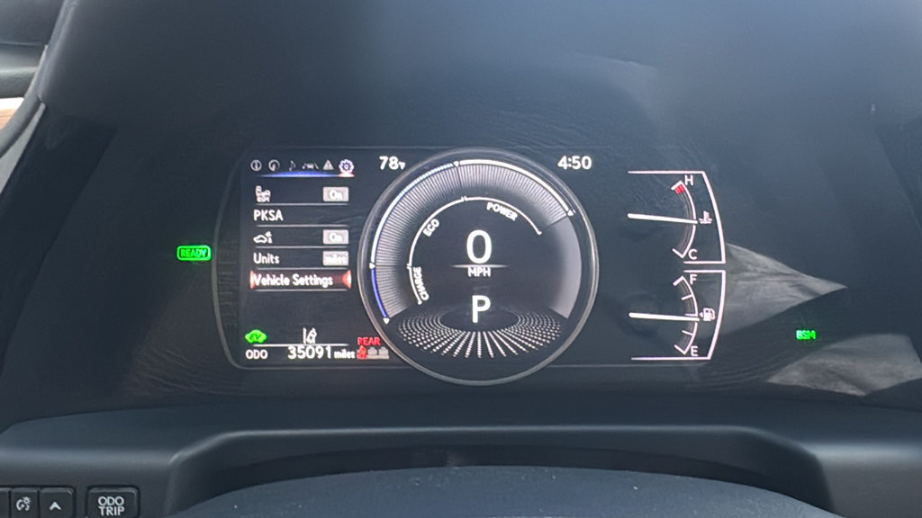 Used 2023 Lexus ES 300h w/ Premium Package FWD image 14