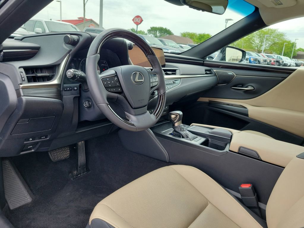 Used 2019 Lexus ES 350 w/ Premium Package FWD image 21