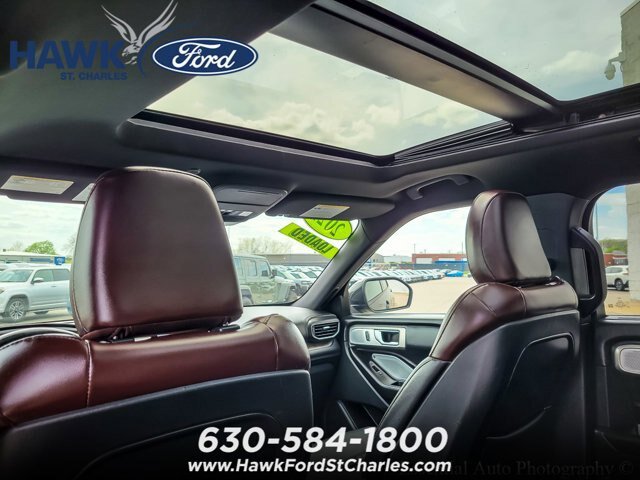 Certified 2020 Ford Explorer Platinum w/ Premium Technology Package AWD/4WD image 11